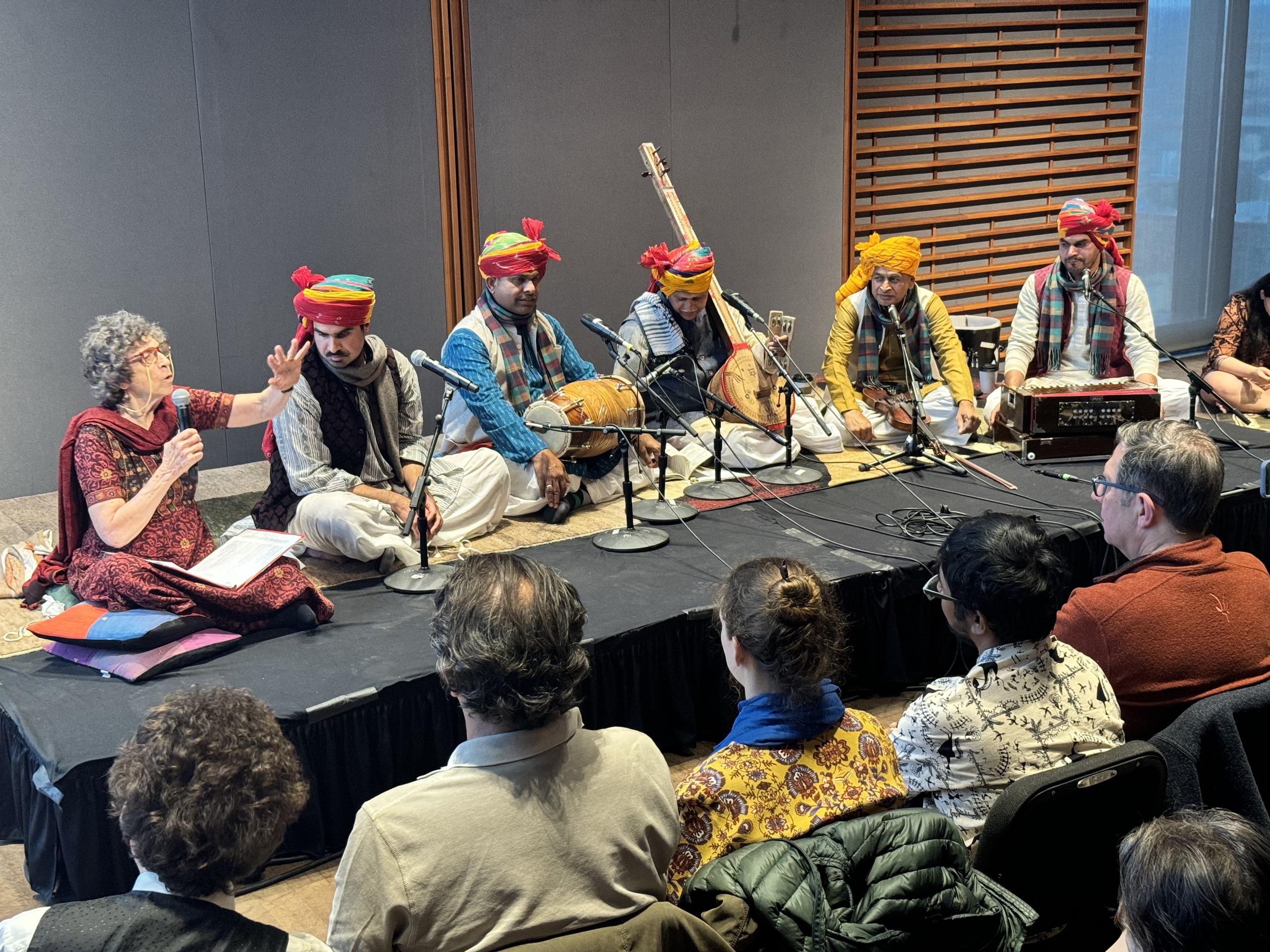 Ensemble performance with listeners gathered close